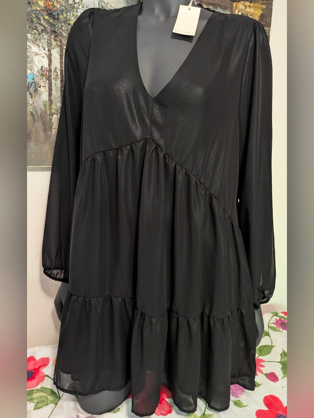 MELLODAY Black V-Neck Tiered Long-Sleeve Tunic